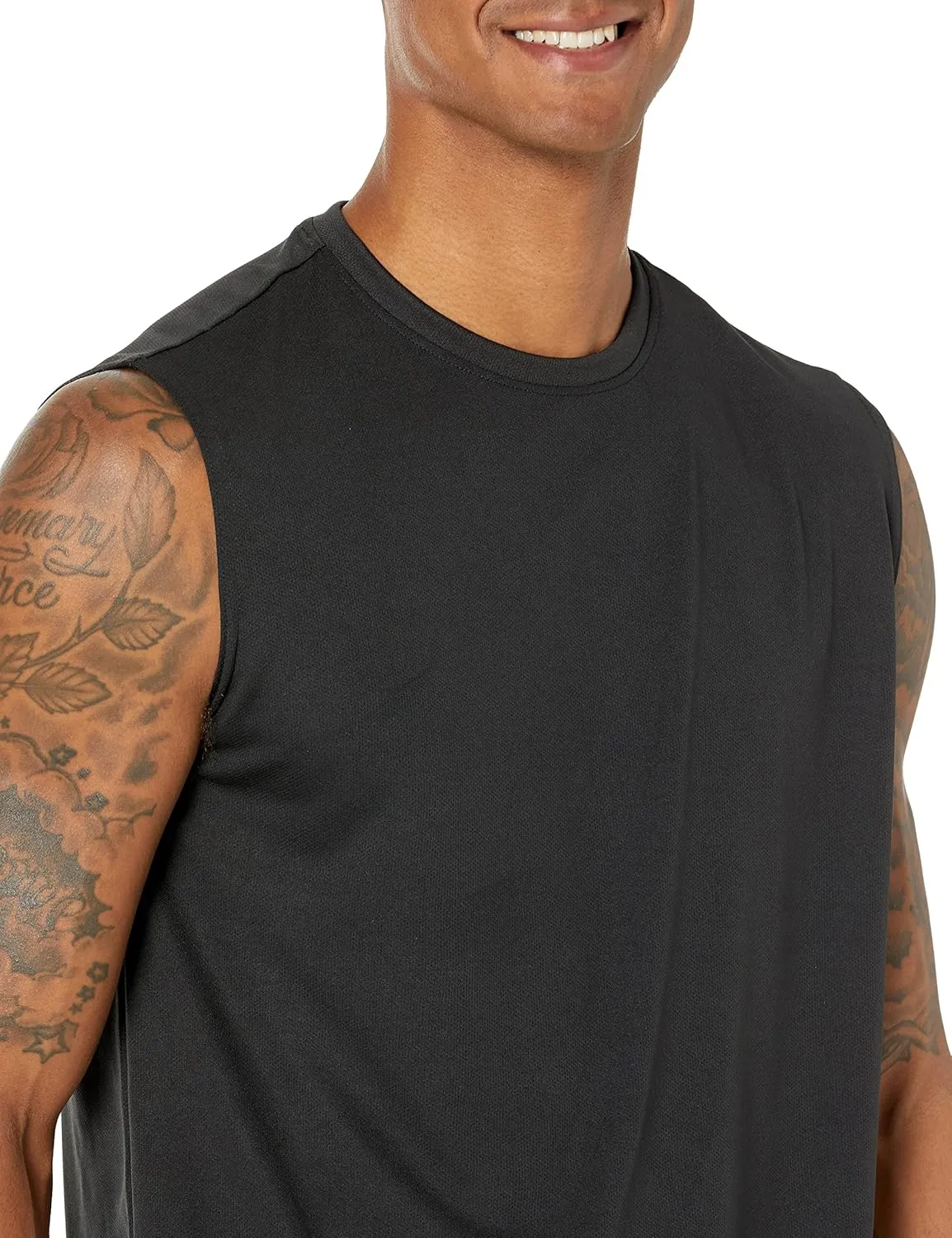 Amazon Essentials Men's Active Performance Tech Muscle Tank, Pack of 2