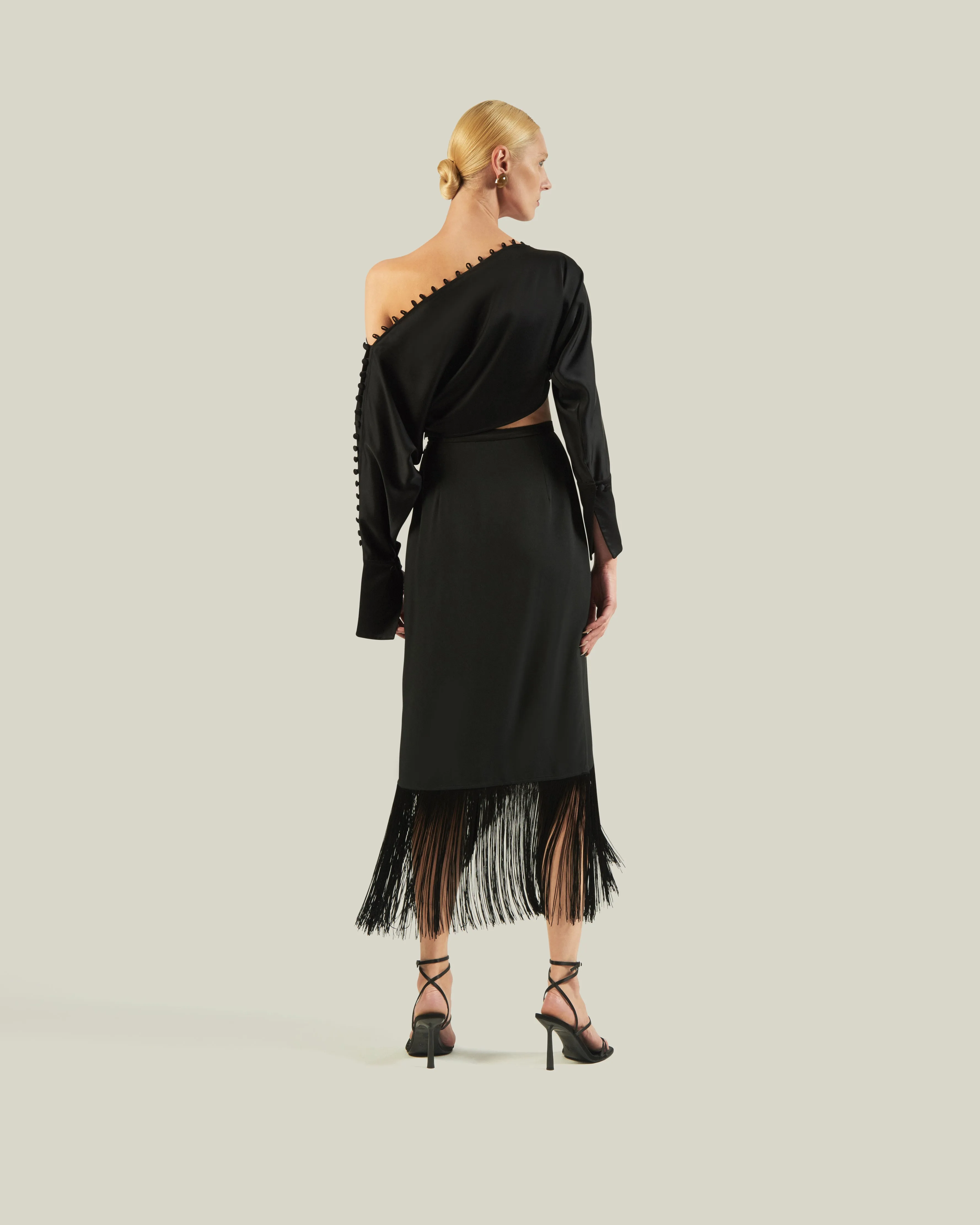 El Pareo Skirt in Black