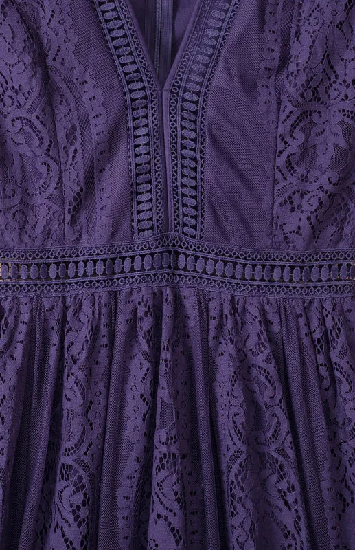 Elegant Overlay Guipure Lace Maxi Dress